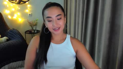 Snapshot of worldofkim chatting on 01-15-26, 07:39 dudetta Kim online show from 01-15-26, 07:39