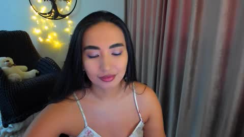 Snapshot of worldofkim chatting on 01-17-26, 10:53 dudetta Kim online show from 01-17-26, 10:53