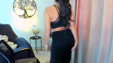 Snapshot of worldofkim chatting on 02-13-26, 11:39 dudetta Kim online show from 02-13-26, 11:39