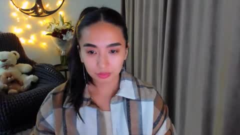 Snapshot of worldofkim chatting on 02-20-26, 10:43 dudetta Kim online show from 02-20-26, 10:43