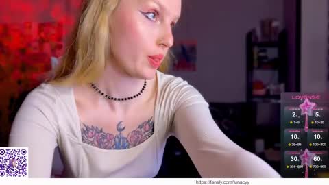 Snapshot of worldofllove chatting on 05-31-26, 11:06 Arnika and Simon online show from 05-31-26, 11:06