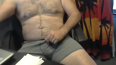 Snapshot of worldpolo1 chatting on 11-29-25, 06:11 Matt online show from 11-29-25, 06:11