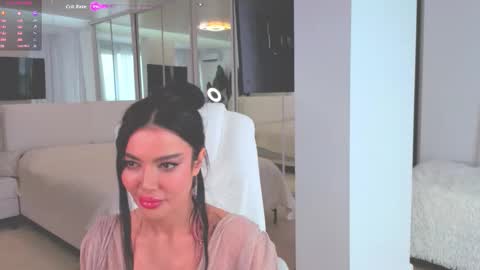 Snapshot of wow_eva_wow chatting on 09-19-25, 09:54 Eva online show from 09-19-25, 09:54