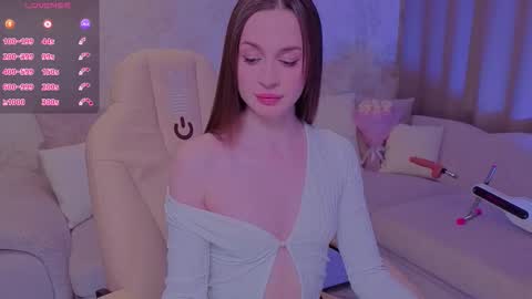 Kate online show from 10-21-25, 09:43