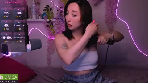 Sue online show from 06-08-26, 09:04