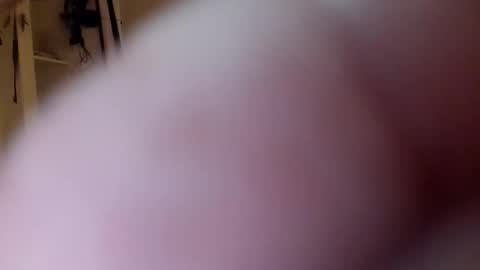 Cuteipie online show from 05-16-26, 08:18