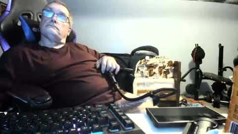 wowsers2022 online show from 09-28-25, 05:02