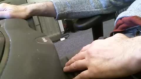 Snapshot of wrangleat0r chatting on 12-31-24, 02:29 wrangleat0r online show from 12-31-24, 02:29