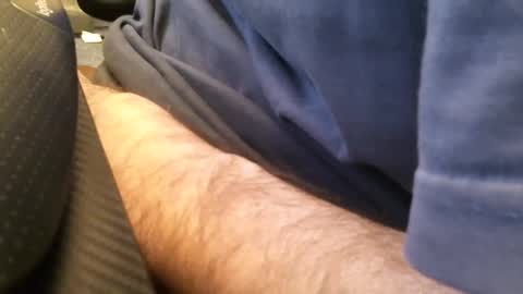 Snapshot of wrangleat0r chatting on 01-06-25, 01:31 wrangleat0r online show from 01-06-25, 01:31