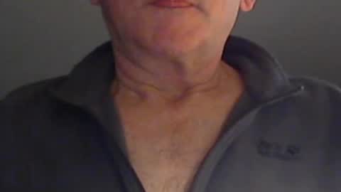 Snapshot of wuki123 chatting on 12-11-24, 02:44 Wuki online show from 12-11-24, 02:44