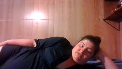 Snapshot of wvcouple6485 chatting on 04-12-26, 04:34 WV Couple online show from 04-12-26, 04:34