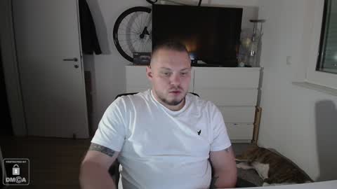 Snapshot of x19marco93x chatting on 12-14-24, 05:25 x19marco93x online show from 12-14-24, 05:25