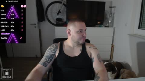 Snapshot of x19marco93x chatting on 02-01-25, 06:29 x19marco93x online show from 02-01-25, 06:29