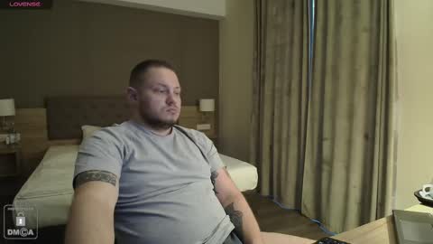 Snapshot of x19marco93x chatting on 02-13-25, 04:17 x19marco93x online show from 02-13-25, 04:17