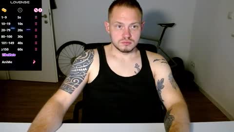 Snapshot of x19marco93x chatting on 11-27-25, 07:38 x19marco93x online show from 11-27-25, 07:38