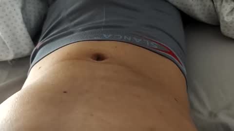 Snapshot of x1nx3n chatting on 06-08-26, 07:42 Dark wolfie online show from 06-08-26, 07:42