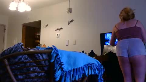 x2kayx2 online show from 04-01-26, 02:36