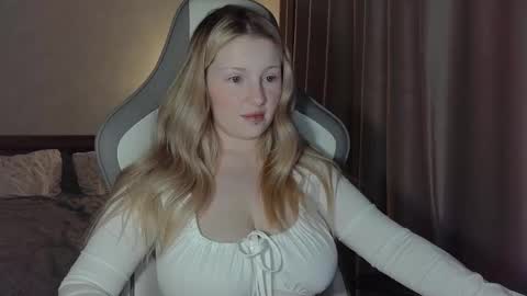 Snapshot of x__ivy_x chatting on 02-24-26, 05:22 eva online show from 02-24-26, 05:22