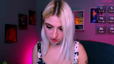 Snapshot of x_alexia_x chatting on 04-30-26, 09:08 x_alexia_x online show from 04-30-26, 09:08