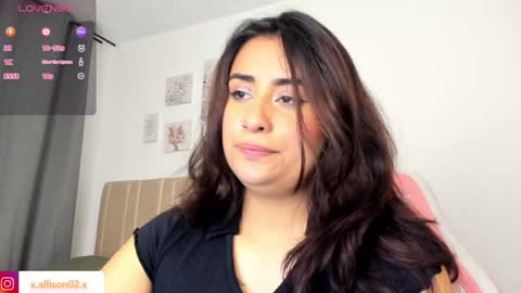 Snapshot of x_allison02x chatting on 01-14-25, 11:48 Allison online show from 01-14-25, 11:48