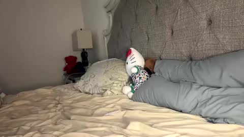 Mariah  online show from 01-17-25, 06:15