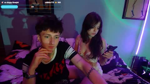 Philipp and Este online show from 09-15-25, 09:37