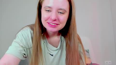 Snapshot of x_jesse_x chatting on 05-06-26, 09:09 Jesse online show from 05-06-26, 09:09