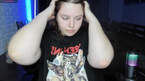 LOVE NERDS ONLY online show from 02-26-25, 01:32