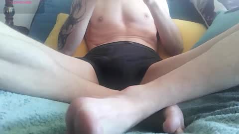Snapshot of x_patri_x chatting on 04-20-26, 10:40 x_patri_x online show from 04-20-26, 10:40