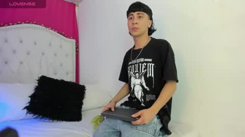 xaanderGrey online show from 11-07-25, 07:36