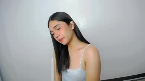 Snapshot of xairah_doux chatting on 05-15-26, 11:01 xairah_doux online show from 05-15-26, 11:01