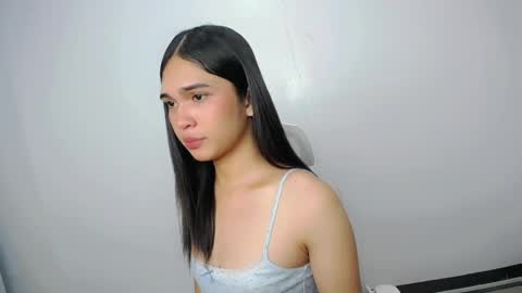 Snapshot of xairah_doux chatting on 05-15-26, 11:45 xairah_doux online show from 05-15-26, 11:45