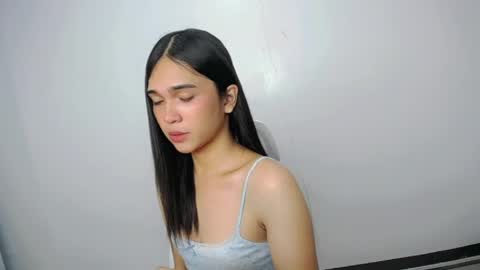 Snapshot of xairah_doux chatting on 05-16-26, 12:07 xairah_doux online show from 05-16-26, 12:07