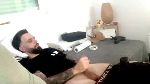 xamrelgneal online show from 06-05-26, 06:35