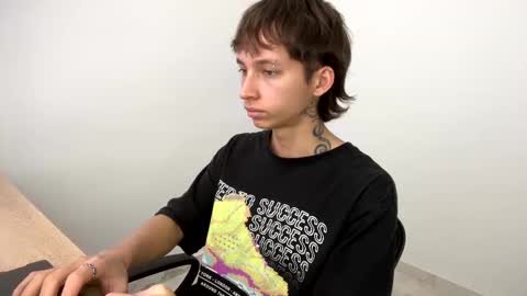 Xam online show from 03-04-25, 08:27