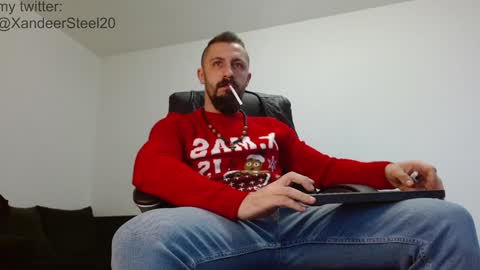 Snapshot of xandeer_steel chatting on 12-25-24, 11:22 Master Xandeer online show from 12-25-24, 11:22