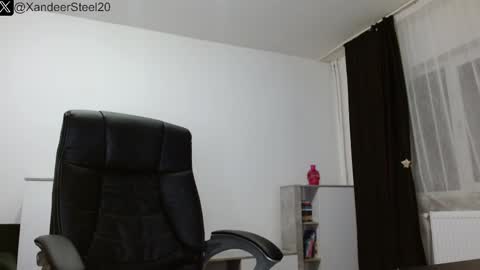 Snapshot of xandeer_steel chatting on 03-01-25, 01:43 Master Xandeer online show from 03-01-25, 01:43