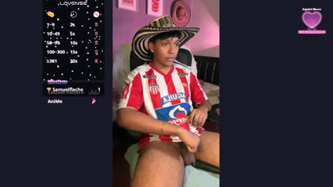 Snapshot of xander_bonnet1 chatting on 02-17-25, 10:25 Xander bonnet online show from 02-17-25, 10:25