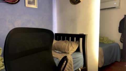 Snapshot of xander_bonnet1 chatting on 09-10-25, 11:54 Xander bonnet online show from 09-10-25, 11:54