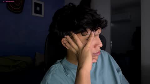 Snapshot of xander_bonnet1 chatting on 11-21-25, 12:26 Xander bonnet online show from 11-21-25, 12:26