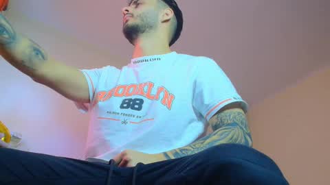 Snapshot of xandercagex chatting on 01-29-25, 09:01 XanderCageX online show from 01-29-25, 09:01