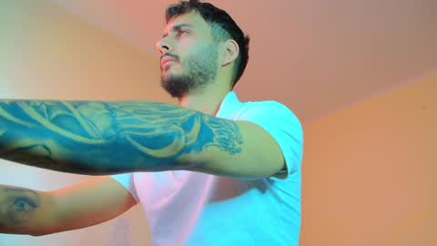 Snapshot of xandercagex chatting on 02-05-25, 01:00 XanderCageX online show from 02-05-25, 01:00