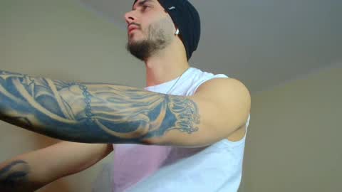 Snapshot of xandercagex chatting on 02-15-25, 10:44 XanderCageX online show from 02-15-25, 10:44