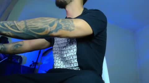 Snapshot of xandercagex chatting on 11-16-25, 04:51 XanderCageX online show from 11-16-25, 04:51