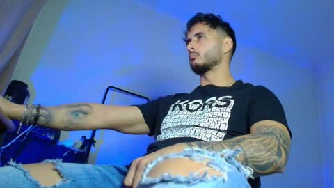 Snapshot of xandercagex chatting on 11-25-25, 08:42 XanderCageX online show from 11-25-25, 08:42