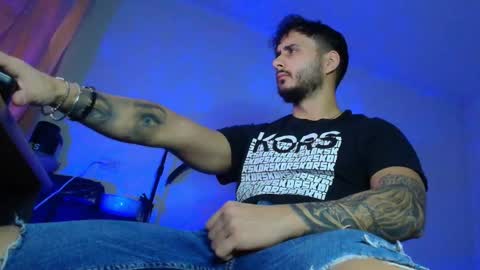 Snapshot of xandercagex chatting on 12-05-25, 08:01 XanderCageX online show from 12-05-25, 08:01