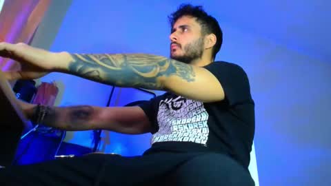 Snapshot of xandercagex chatting on 12-15-25, 12:31 XanderCageX online show from 12-15-25, 12:31