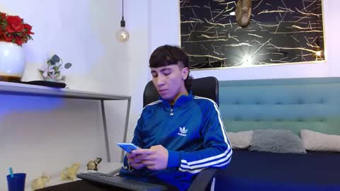 xandergrey8 online show from 01-17-26, 06:55