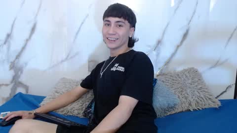 xandergrey8 online show from 03-31-26, 07:36