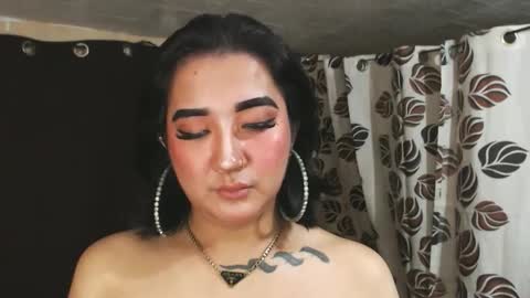 Nira   NOT INTO CHEAP GUYS  online show from 01-11-25, 11:56